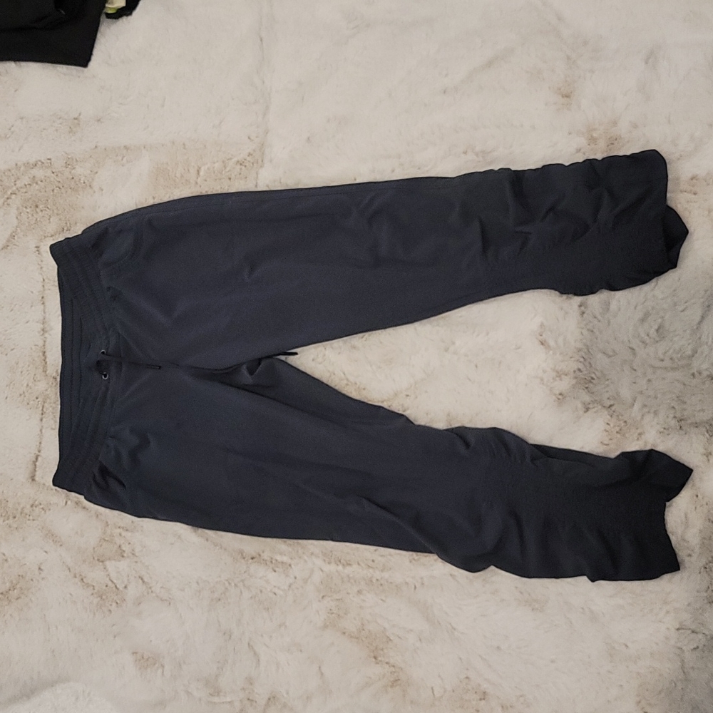 Athleta joggers Size 4